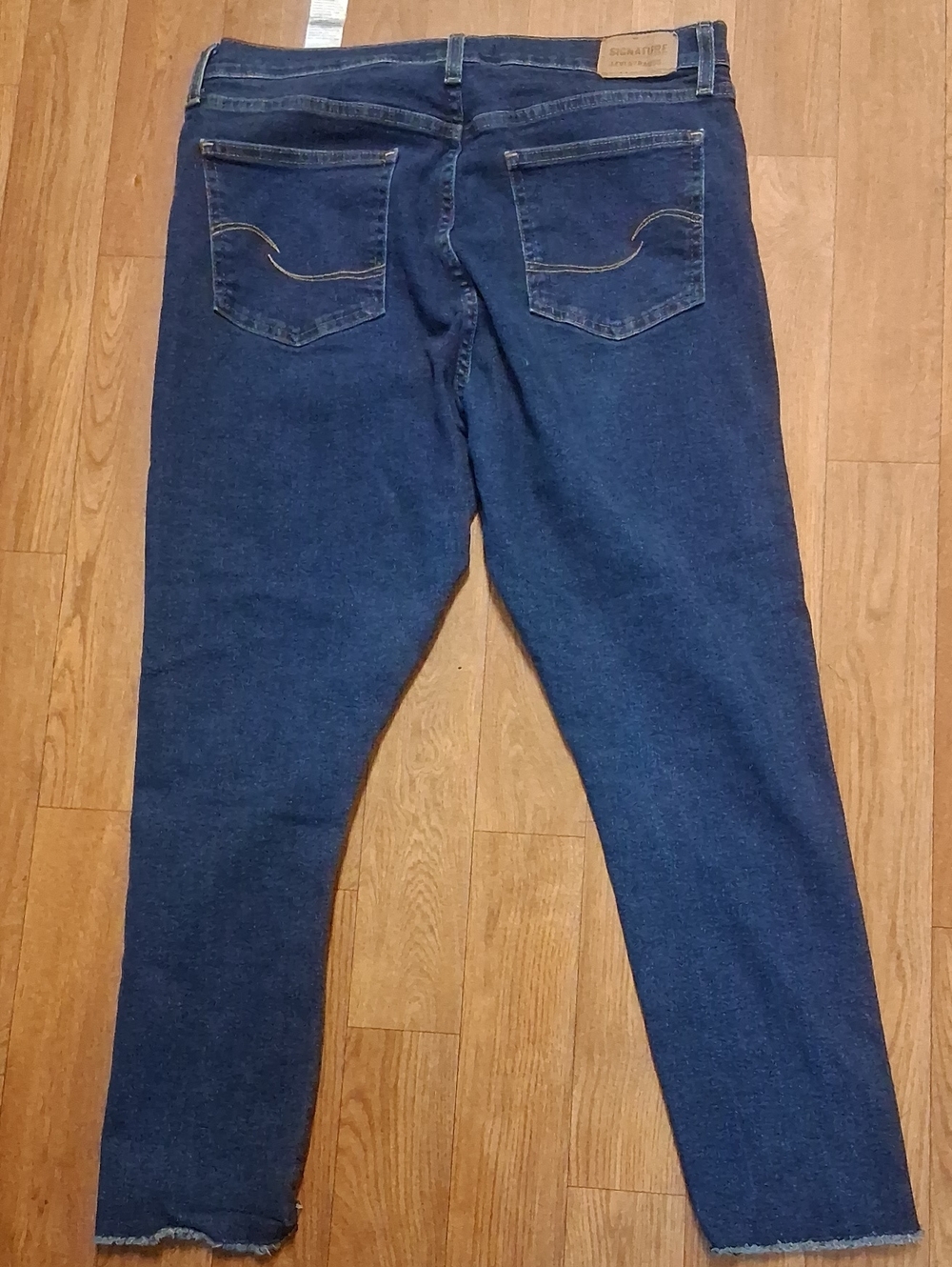 Signature by Levi Strauss Heritage High-Rise Skinny Jeans - Light Blue - Picture 6 of 6